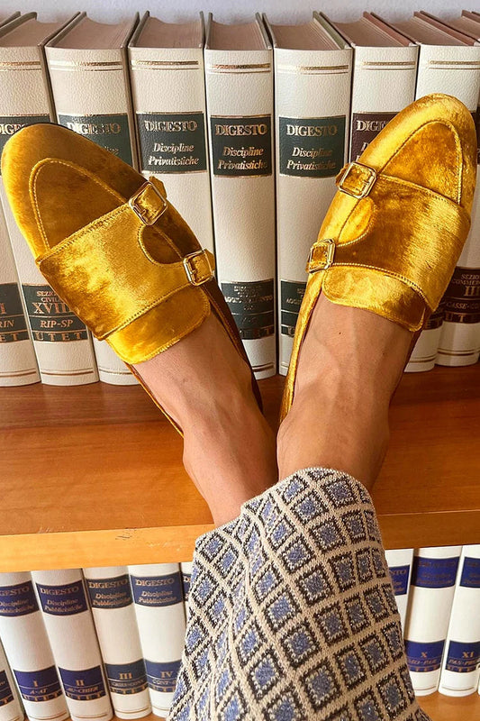 Sari™ | Trendiga gula loafers med spänne