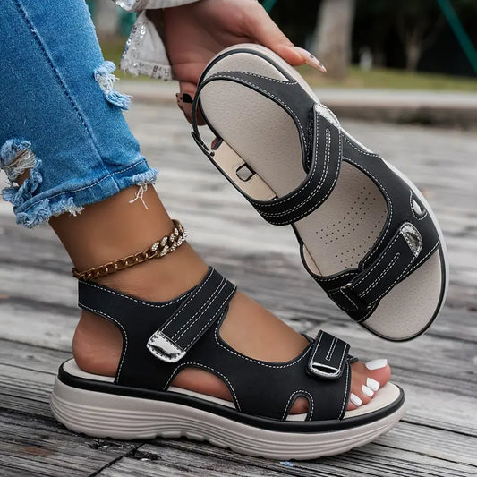 Alia™ | Bekväma Kilklackssandaler med Ankelrem