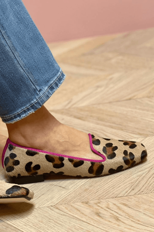 Inez™ | Loafers i läder med tryck och rosa kant