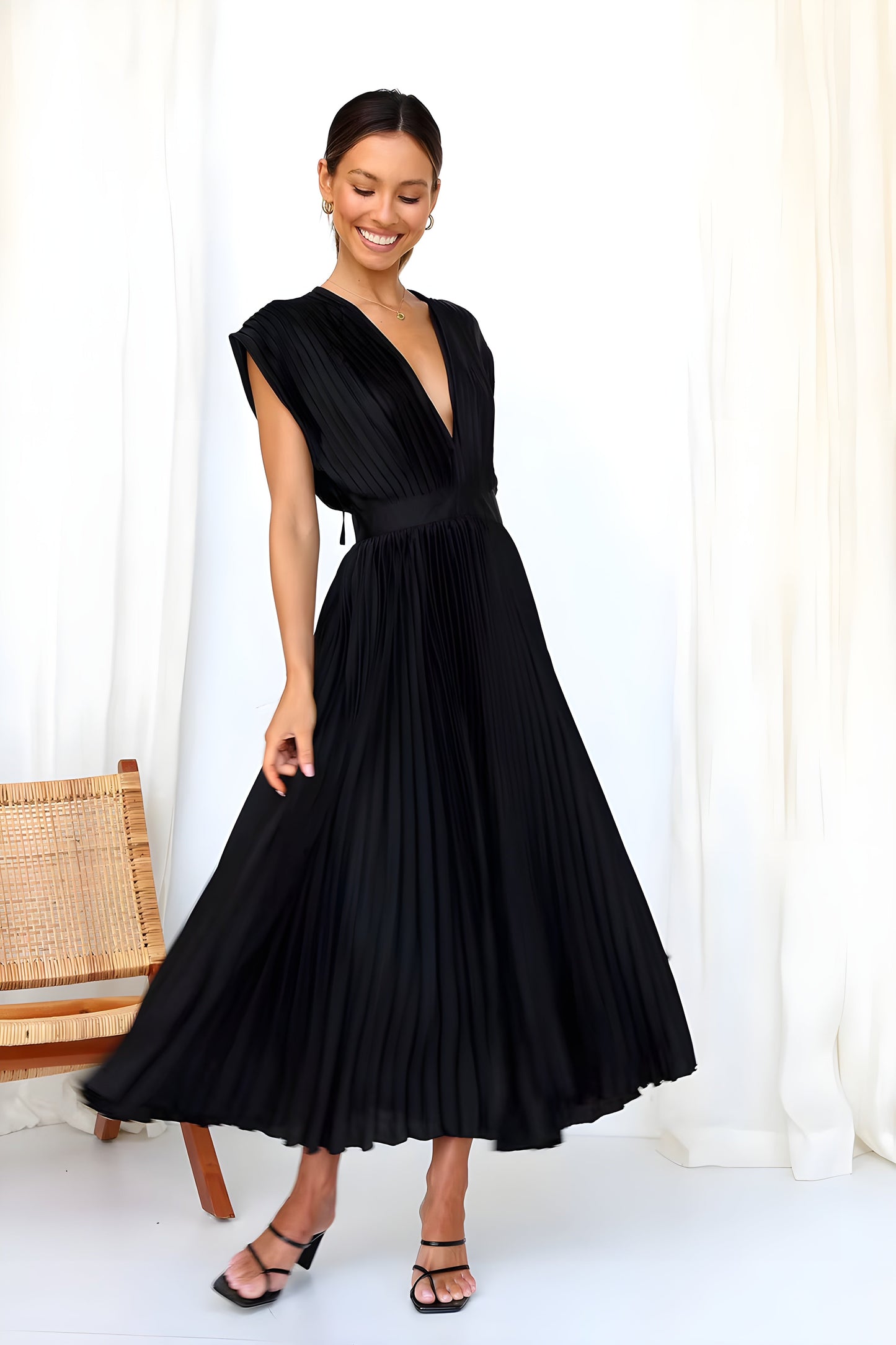 Sirelia™ - Elegant plisserad klänning