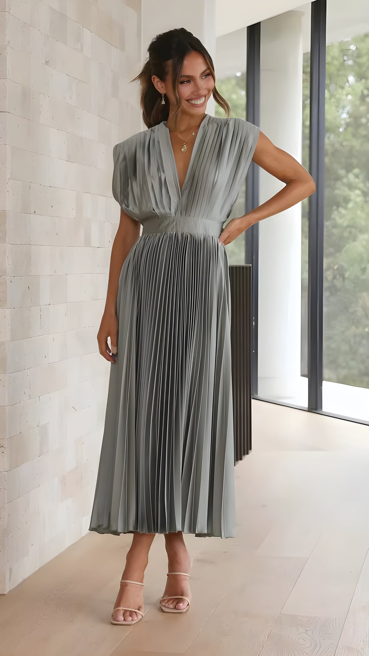 Sirelia™ - Elegant plisserad klänning