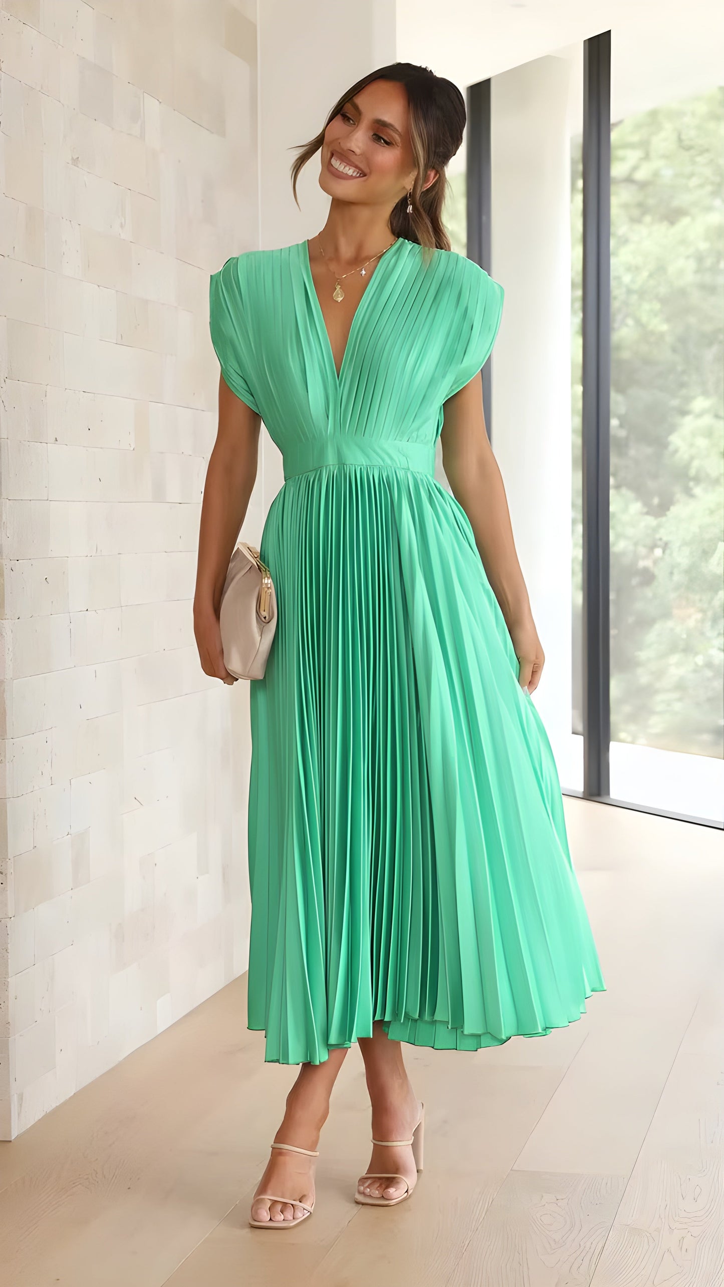 Sirelia™ - Elegant plisserad klänning
